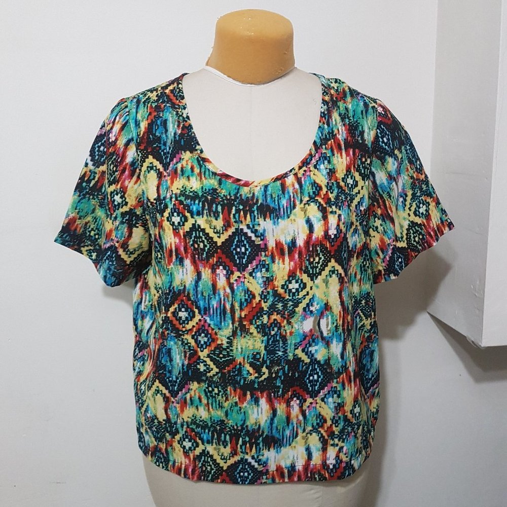 Multi-color oversized crop top